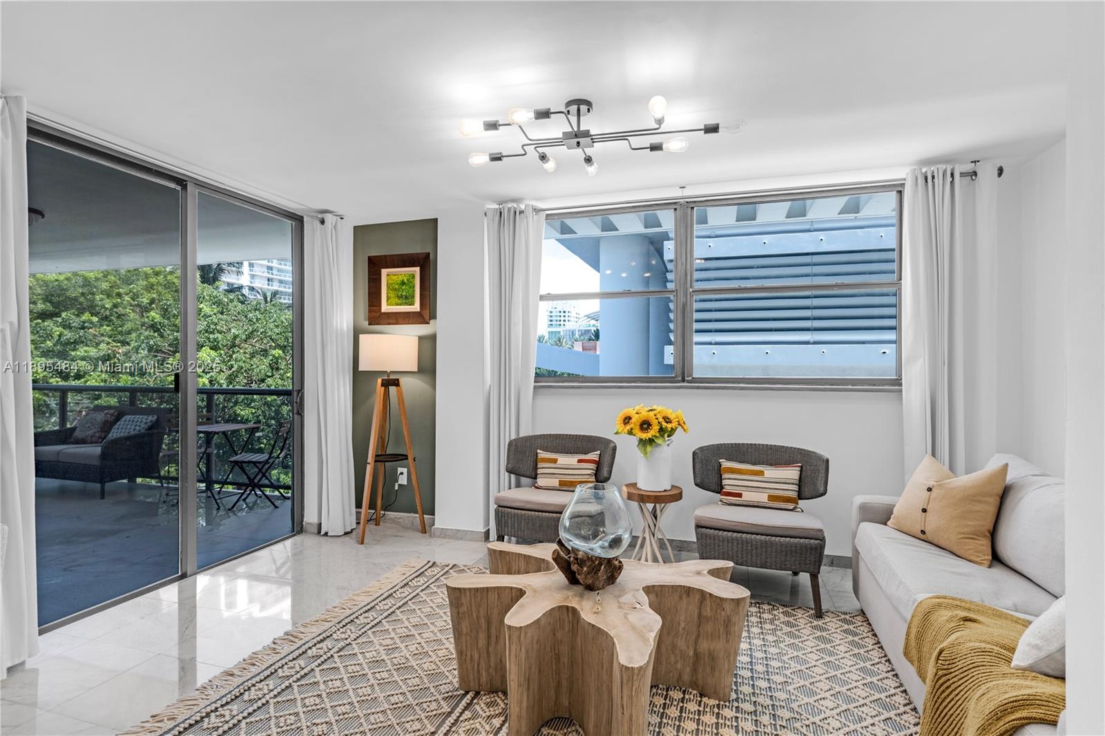 THE SURF CONDO - Residential