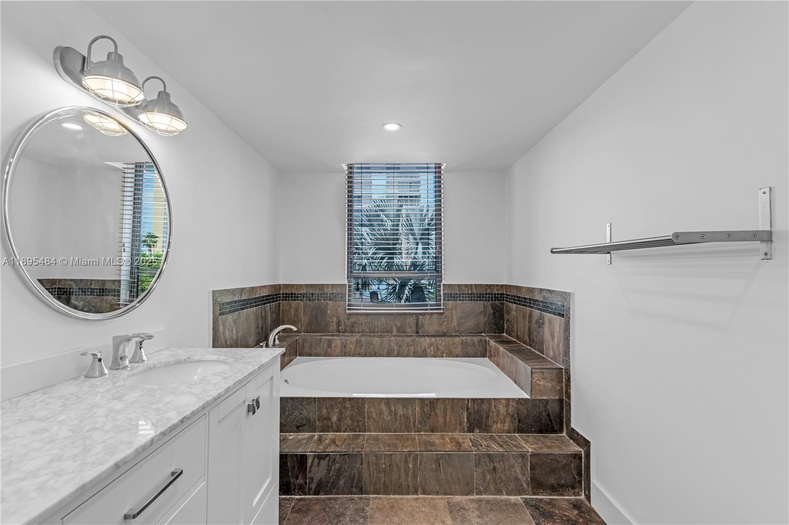 THE SURF CONDO - Residential