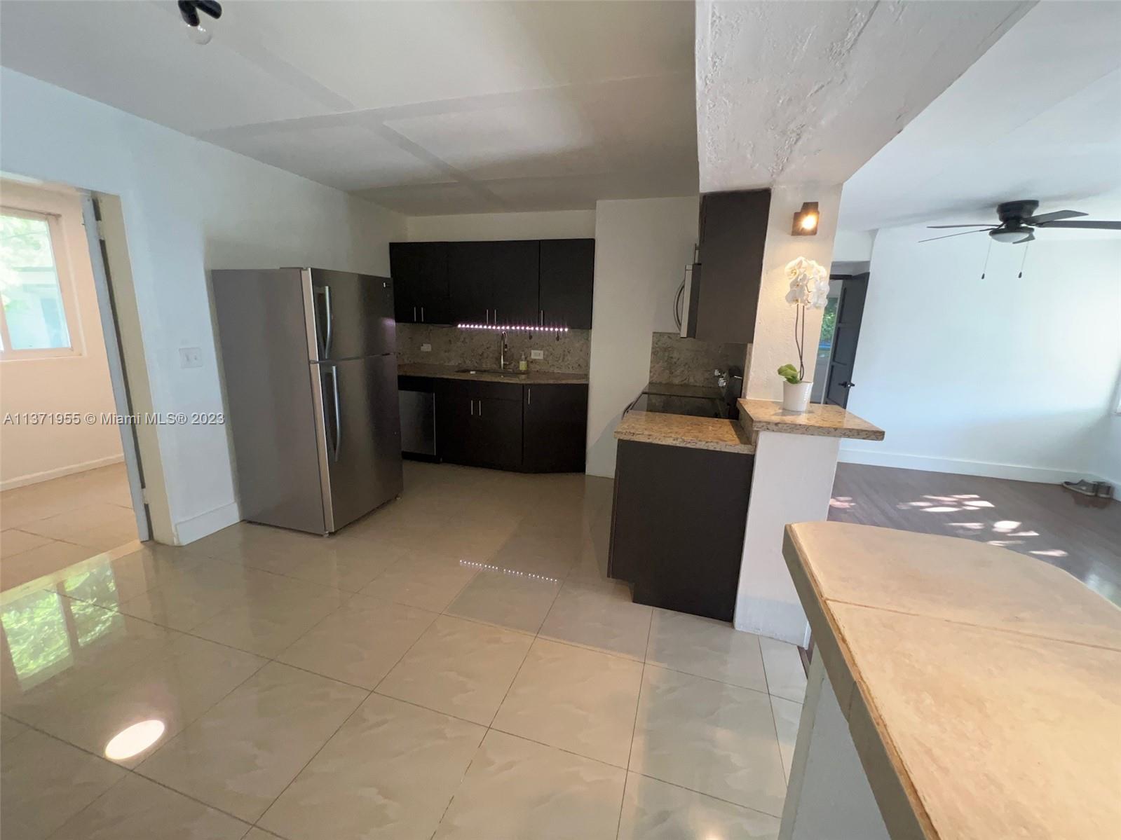 CARTERS ADDN TO C GR - Residential Lease