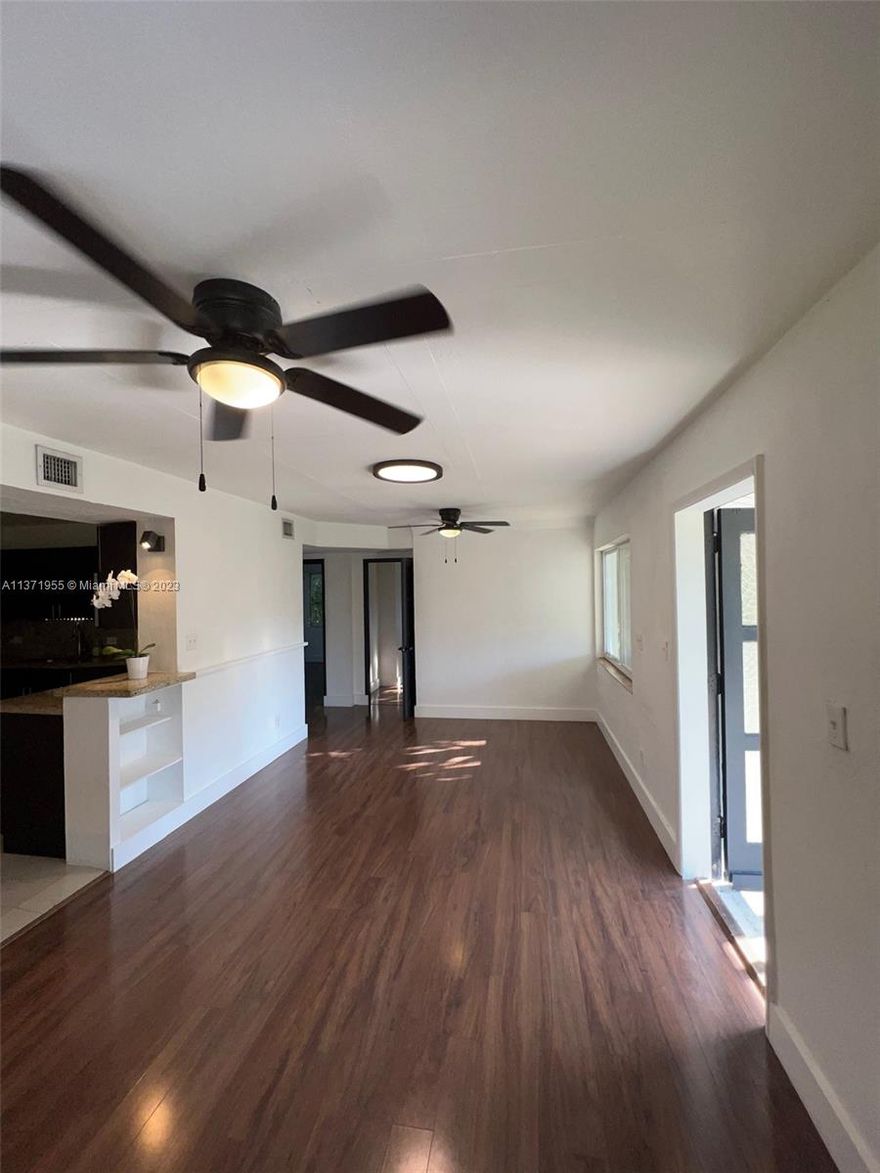 Beautiful 2 bedrooms + Den in the heart of Coconut Grove!!! It has many upgrades. Open kitchen, and windows throughout creating a spacious and bright feel. Washer and dryer in the unit and a private porch. The property is located in a quiet street, just minutes from restaurants, shoppings and entertainment. A must see!