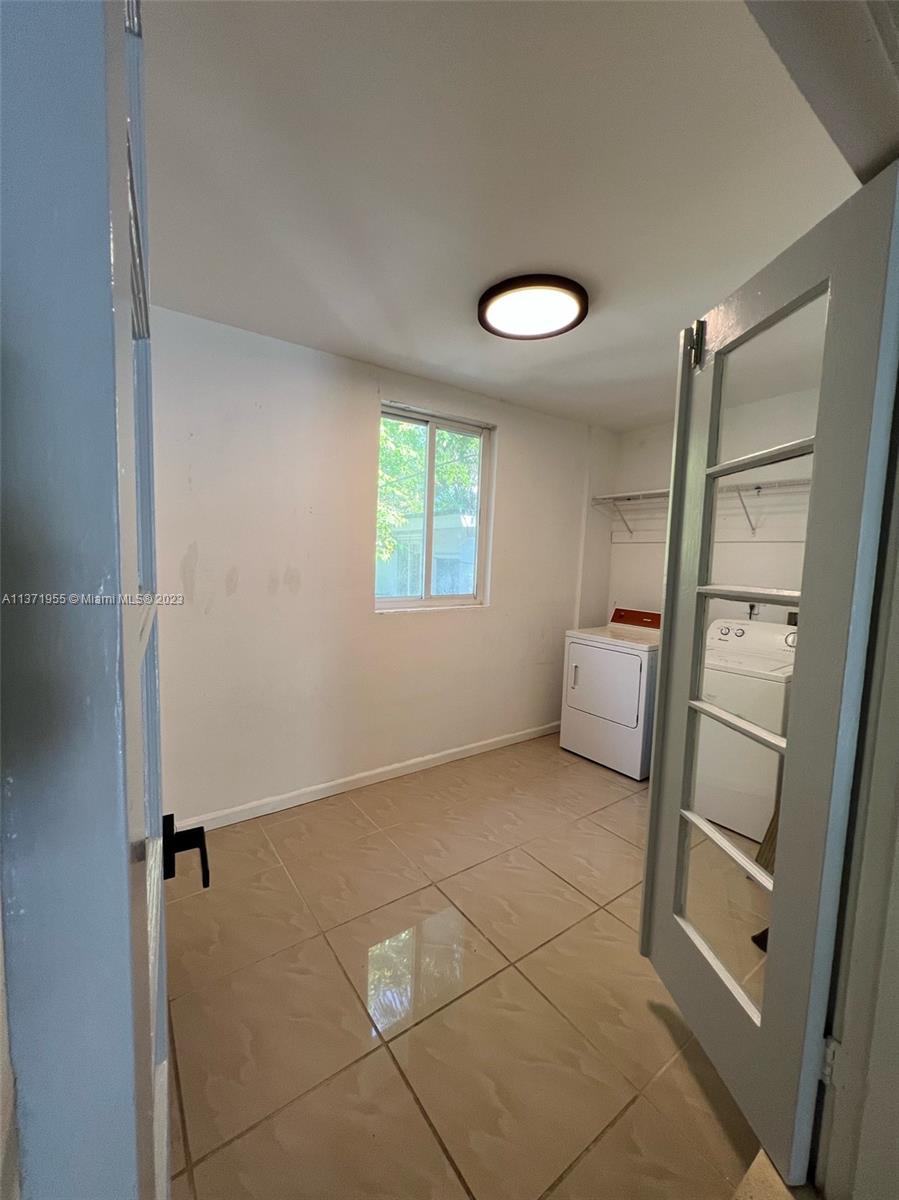 CARTERS ADDN TO C GR - Residential Lease