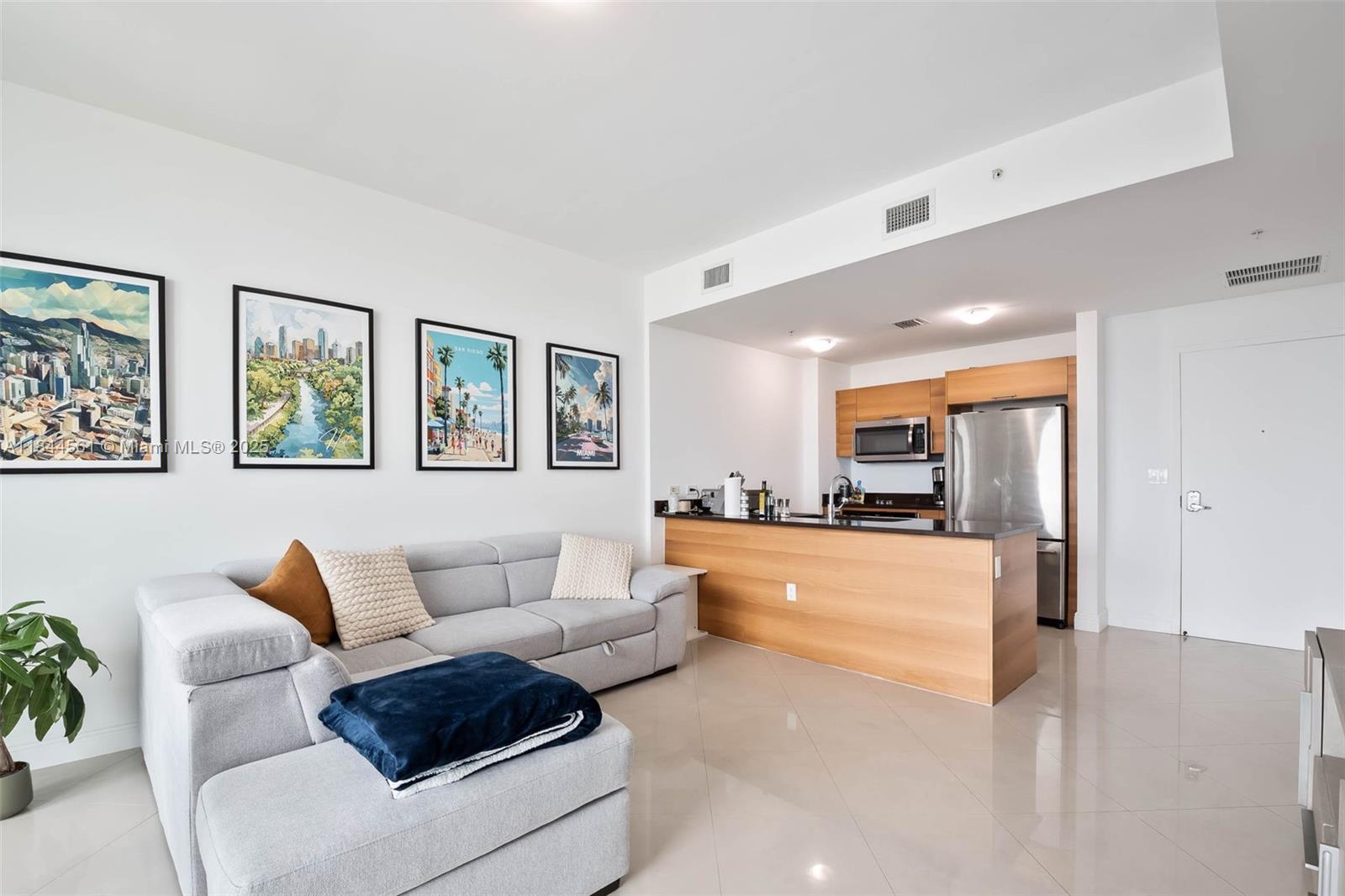 FOUR MIDTOWN MIAMI CONDO - Residential