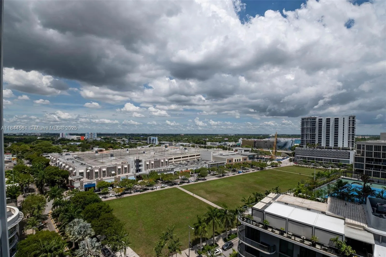 Miami, Florida 33137, United States, 1 Bedroom Bedrooms, ,4 BathroomsBathrooms,Residential,Active,177745