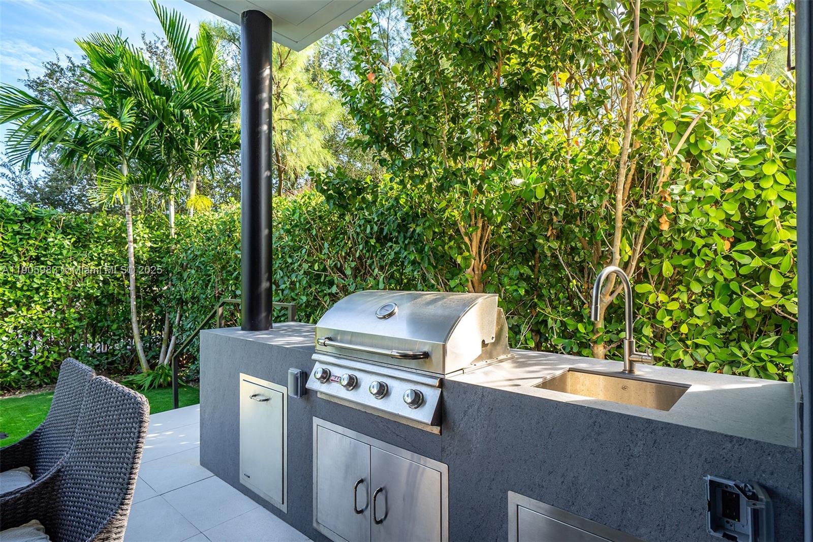 NAUTILUS EXTENSION 3RD - Residential Lease