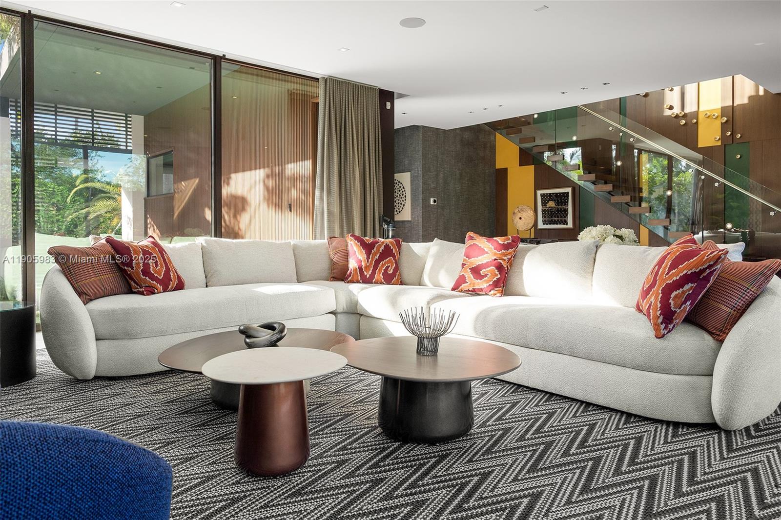 NAUTILUS EXTENSION 3RD - Residential Lease