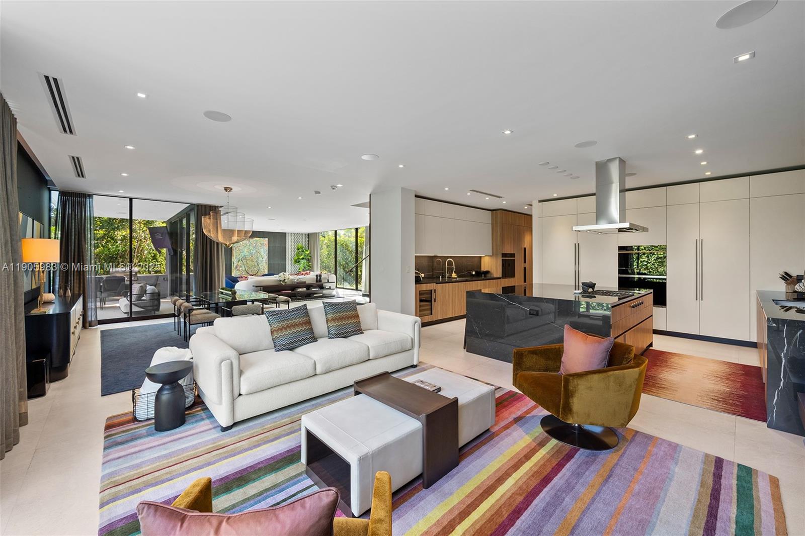 NAUTILUS EXTENSION 3RD - Residential Lease