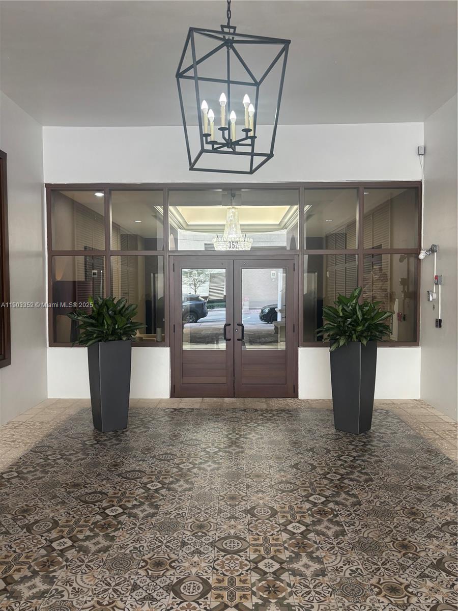 GABLES PARK TOWER - Residential