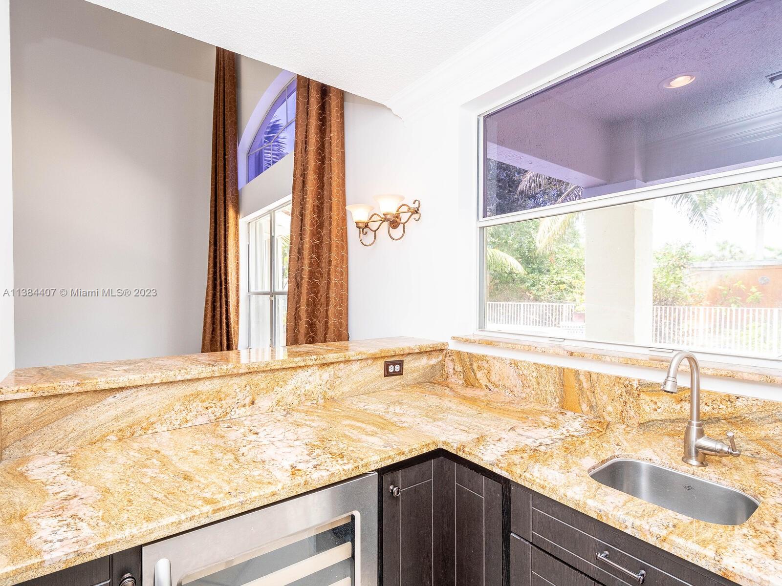 TWIN ACRES - Residential Lease