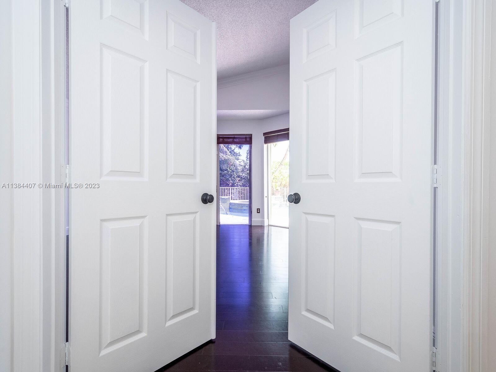 TWIN ACRES - Residential Lease