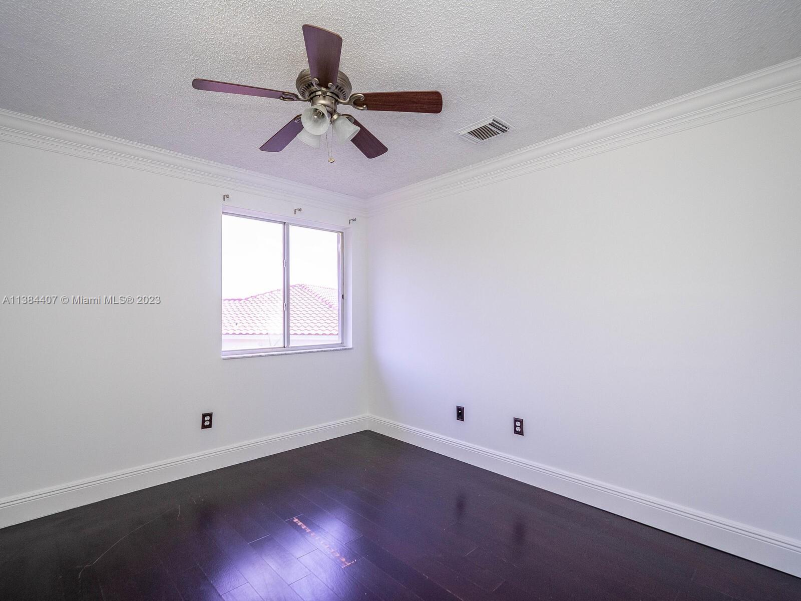 TWIN ACRES - Residential Lease