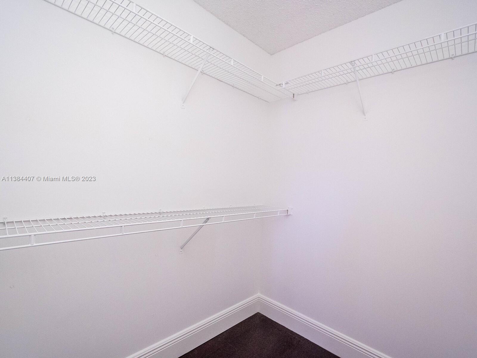 TWIN ACRES - Residential Lease