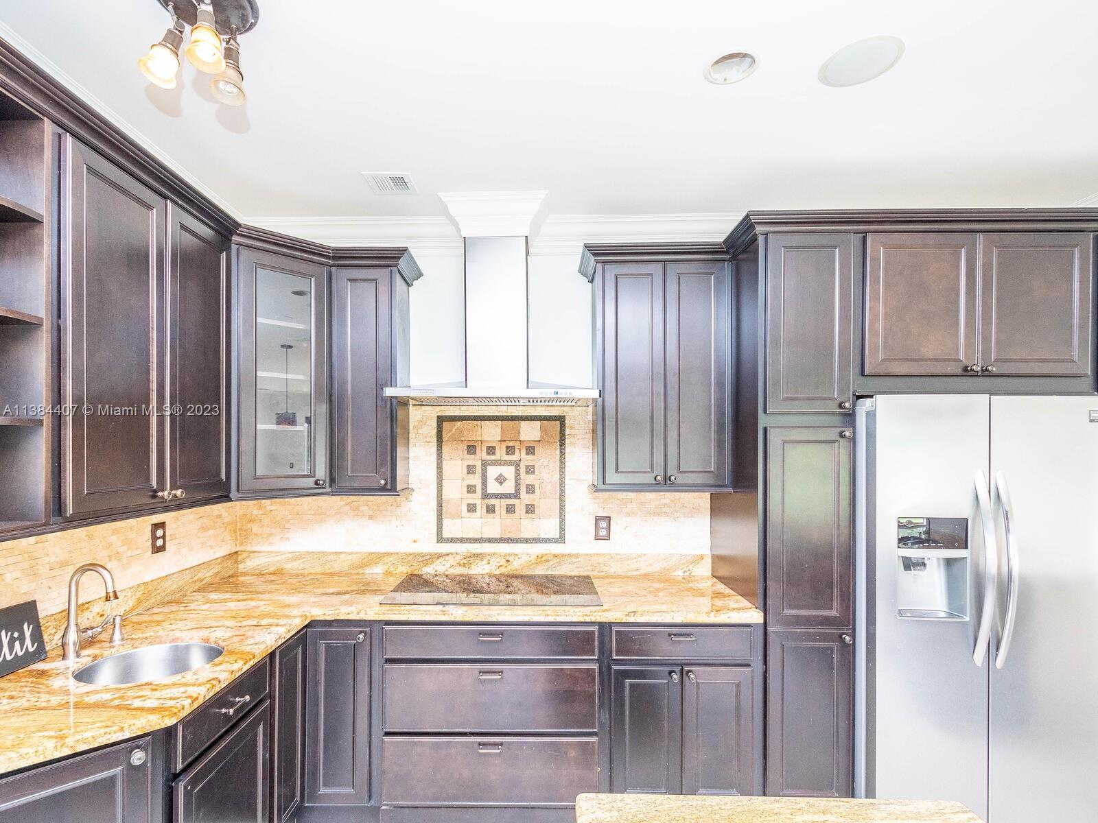 TWIN ACRES - Residential Lease