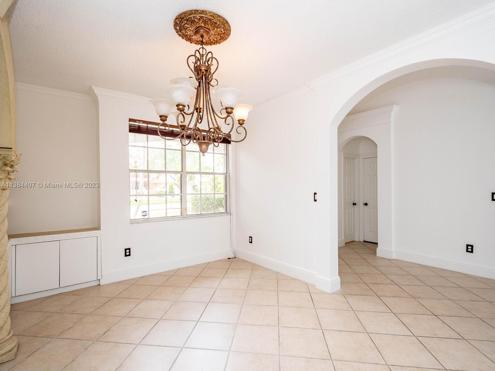 TWIN ACRES - Residential Lease