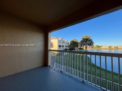 Property for Sale at 5200 Nw 31st Ave 13, Fort Lauderdale, Broward County, Florida - Bedrooms: 2 
Bathrooms: 3  - $220,000