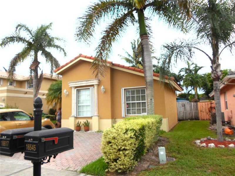 PEACOCKS POINT - Residential