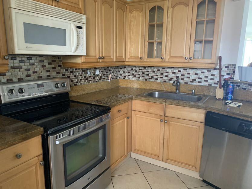 JADE WINDS GROUP-DAISY GA - Residential