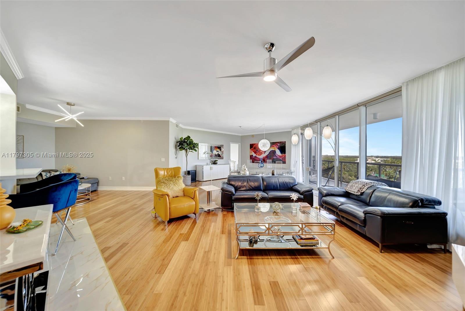 Property for Sale at 6051 N Ocean Dr 603, Hollywood, Broward County, Florida - Bedrooms: 2 
Bathrooms: 3  - $1,045,000