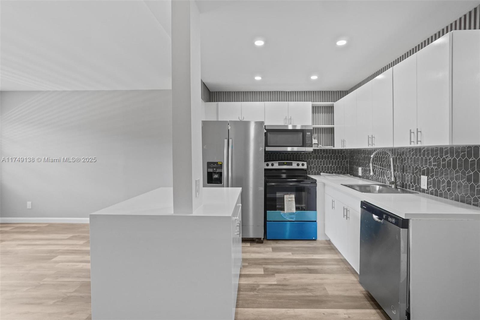 DORSET AT CENTURY VILLAGE - Residential