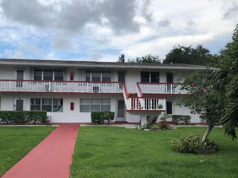 Photo of 280 Northampton #N, West Palm Beach, FL 33417 (MLS # A12042829)
