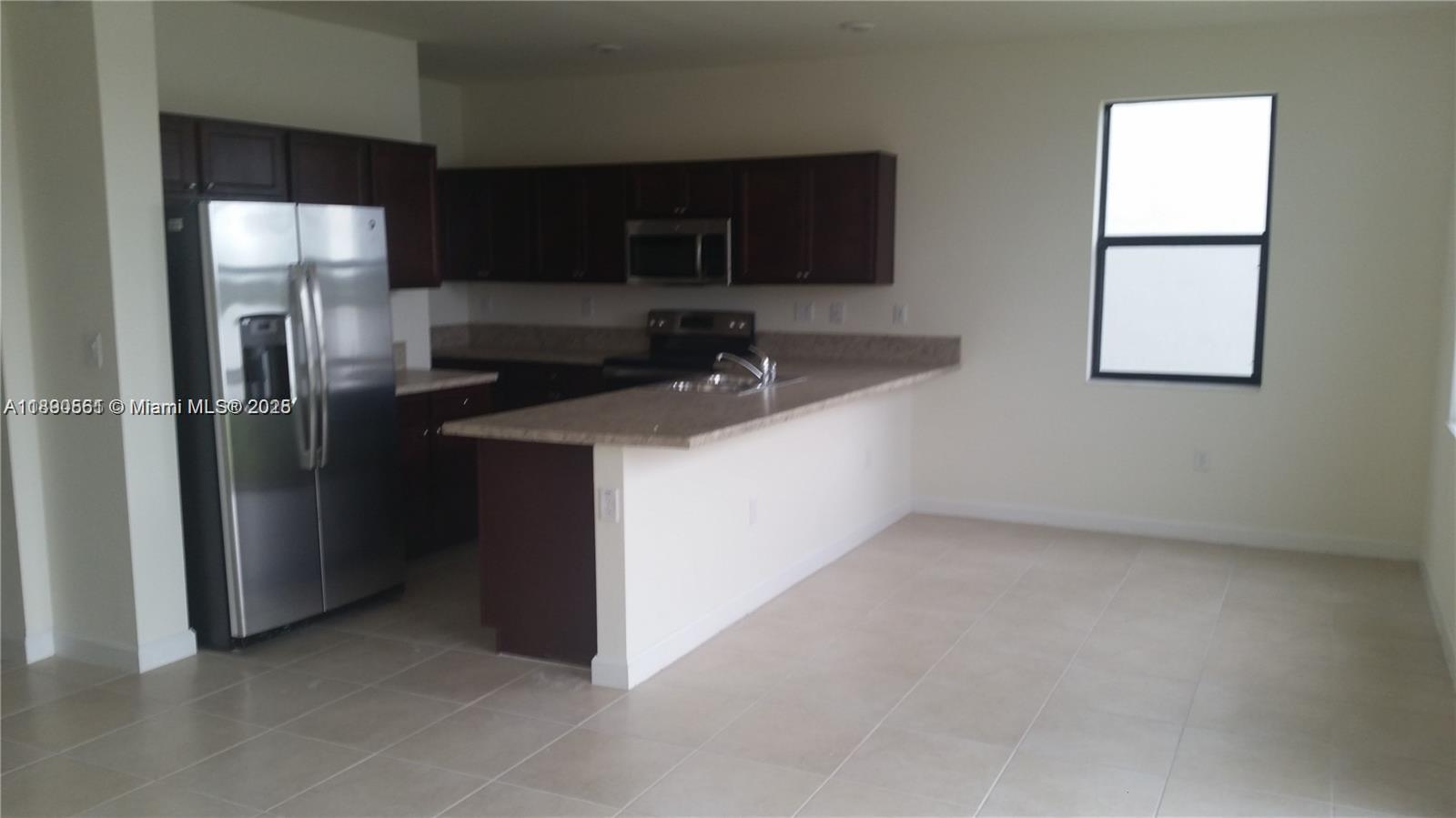 AQUABELLA SECTION ONE - Residential Lease