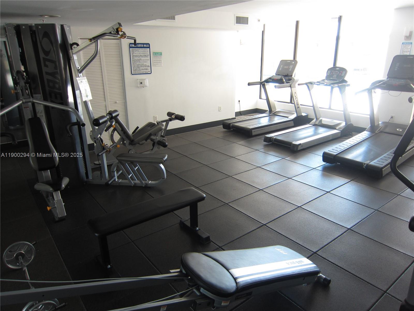 KEYSTONE PARK CONDO - Residential Lease