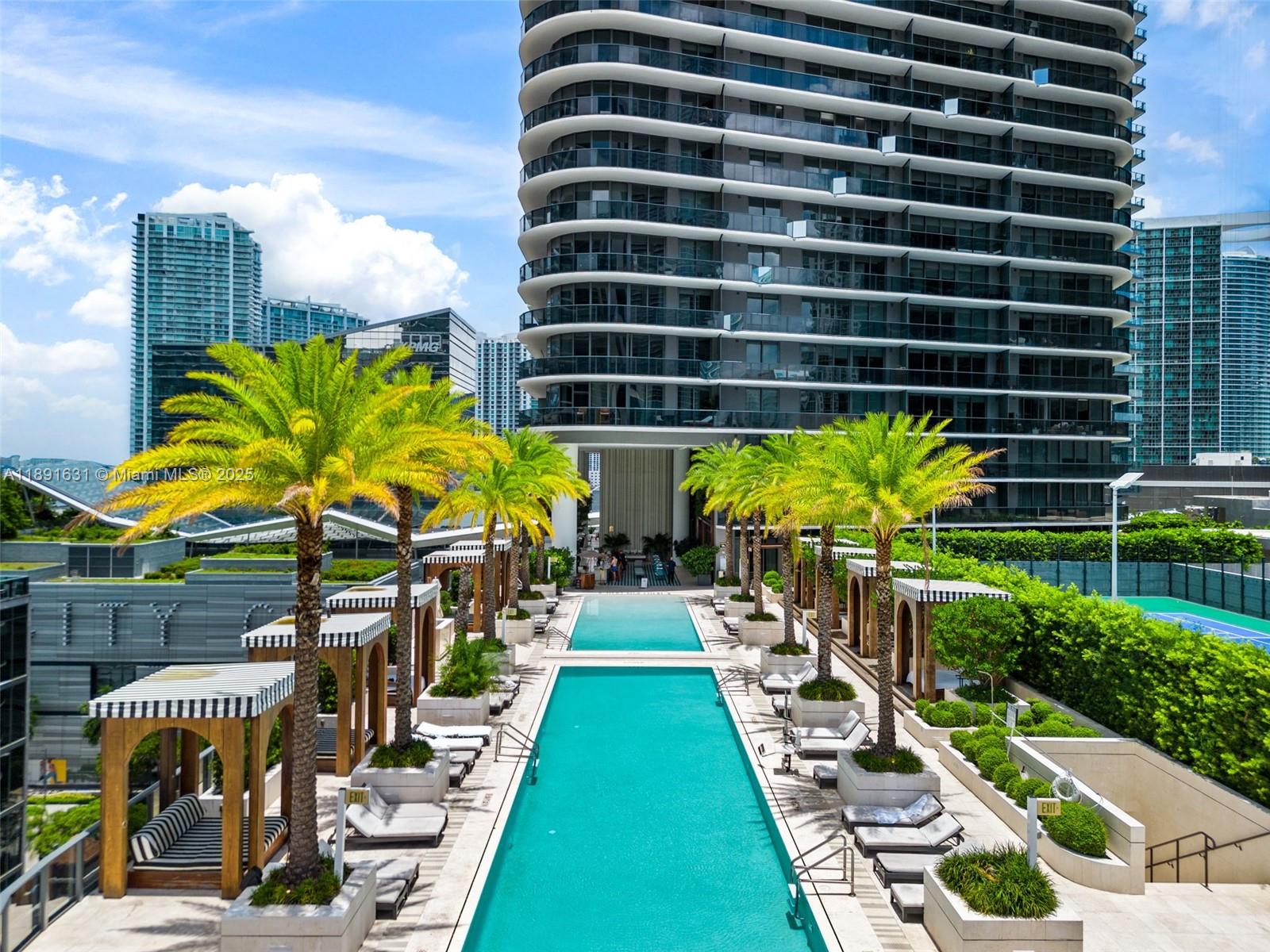 801 SMA RESIDENCES CONDO - Residential