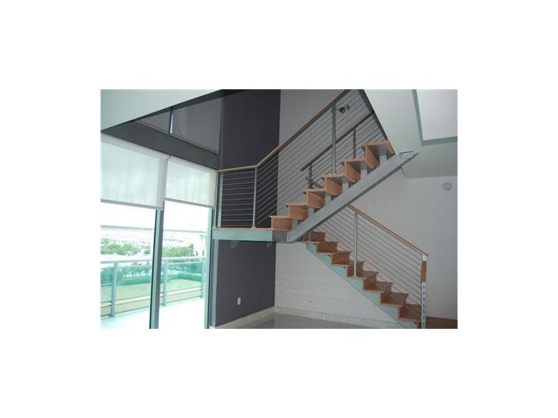 WIND CONDO - Residential Lease