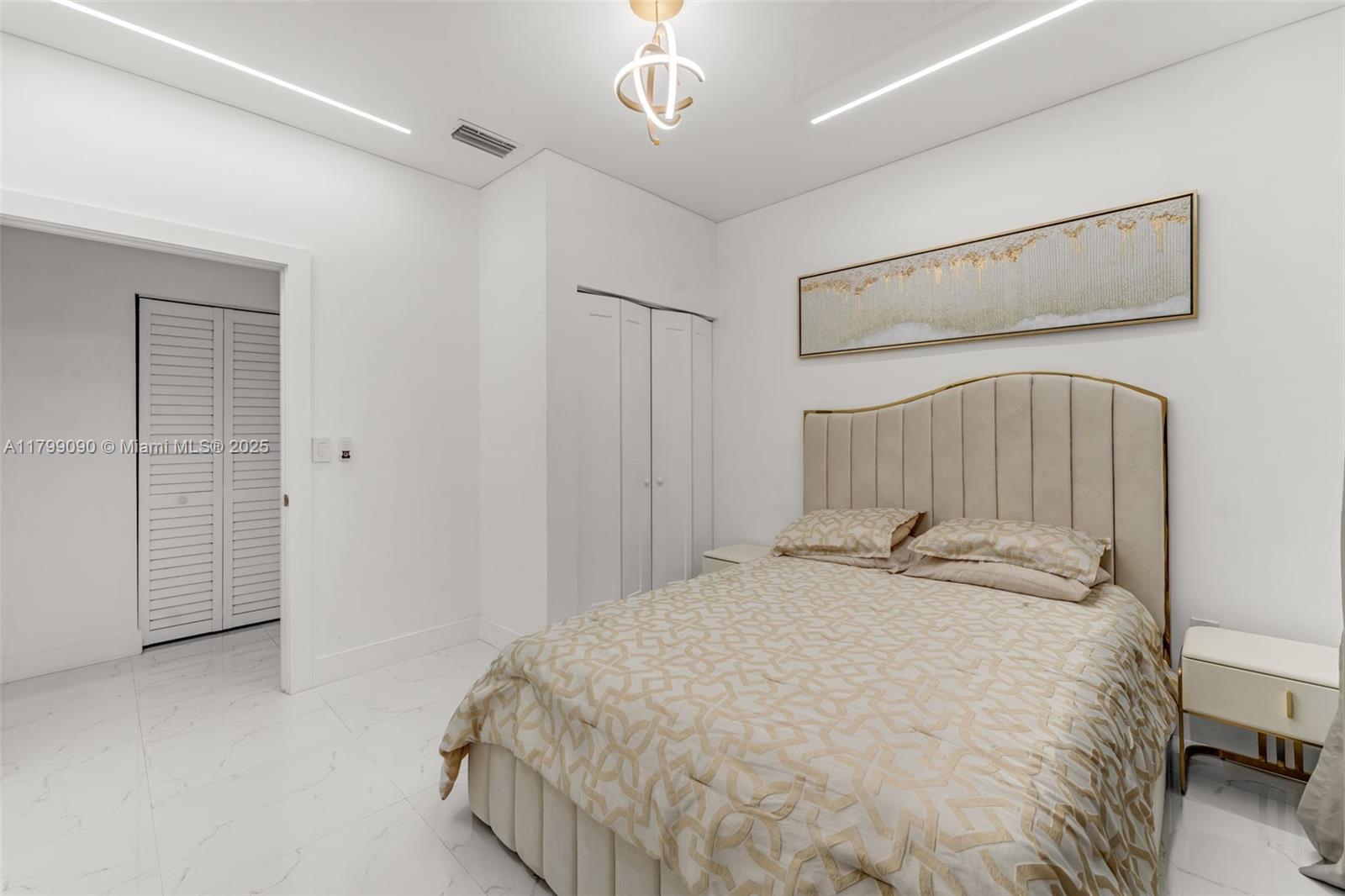 Lindbergh's Landing - Residential