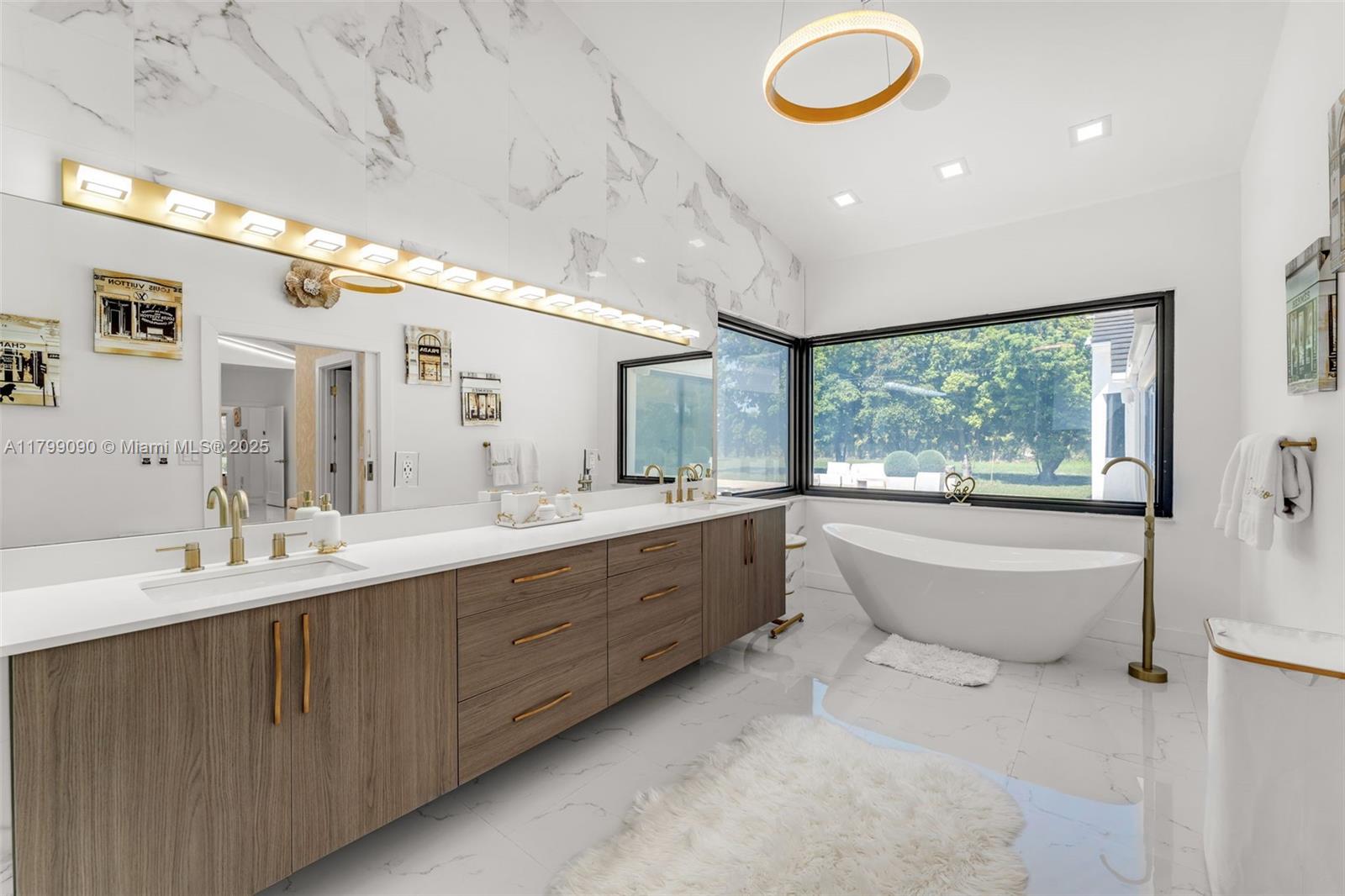 Lindbergh's Landing - Residential