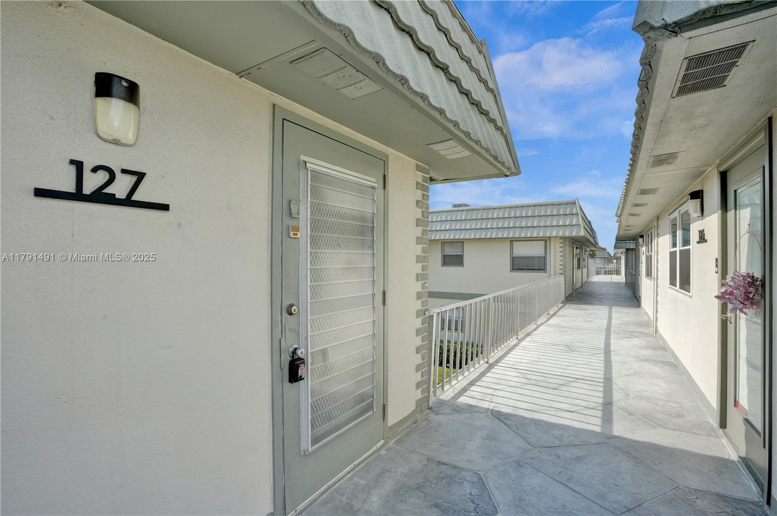 KINGS POINT MONACO CONDOS - Residential