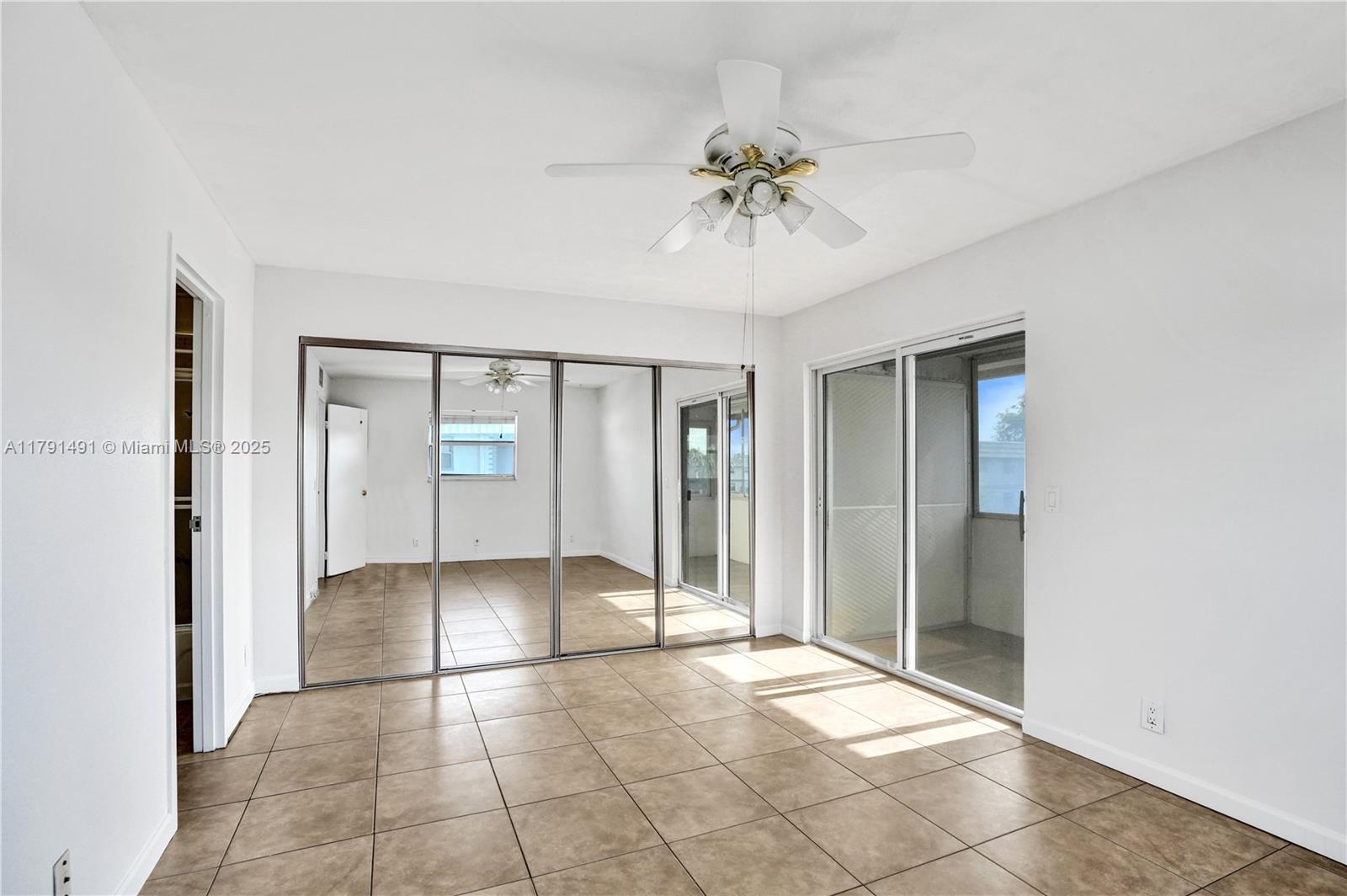 KINGS POINT MONACO CONDOS - Residential