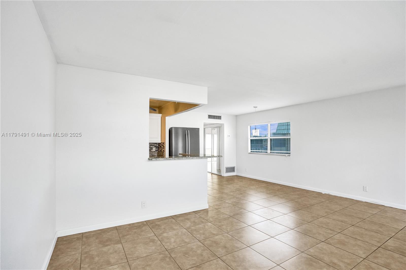 KINGS POINT MONACO CONDOS - Residential