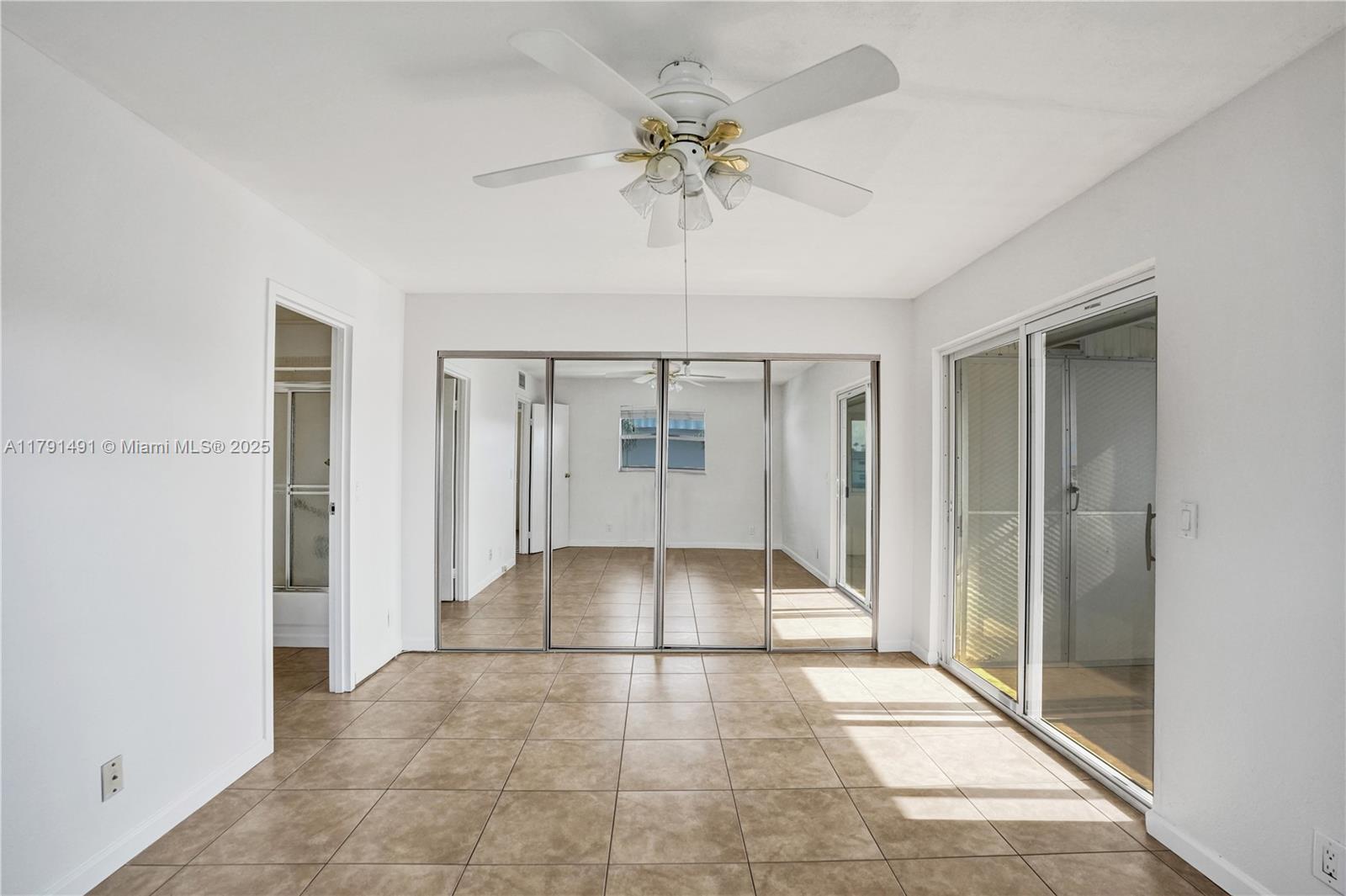KINGS POINT MONACO CONDOS - Residential