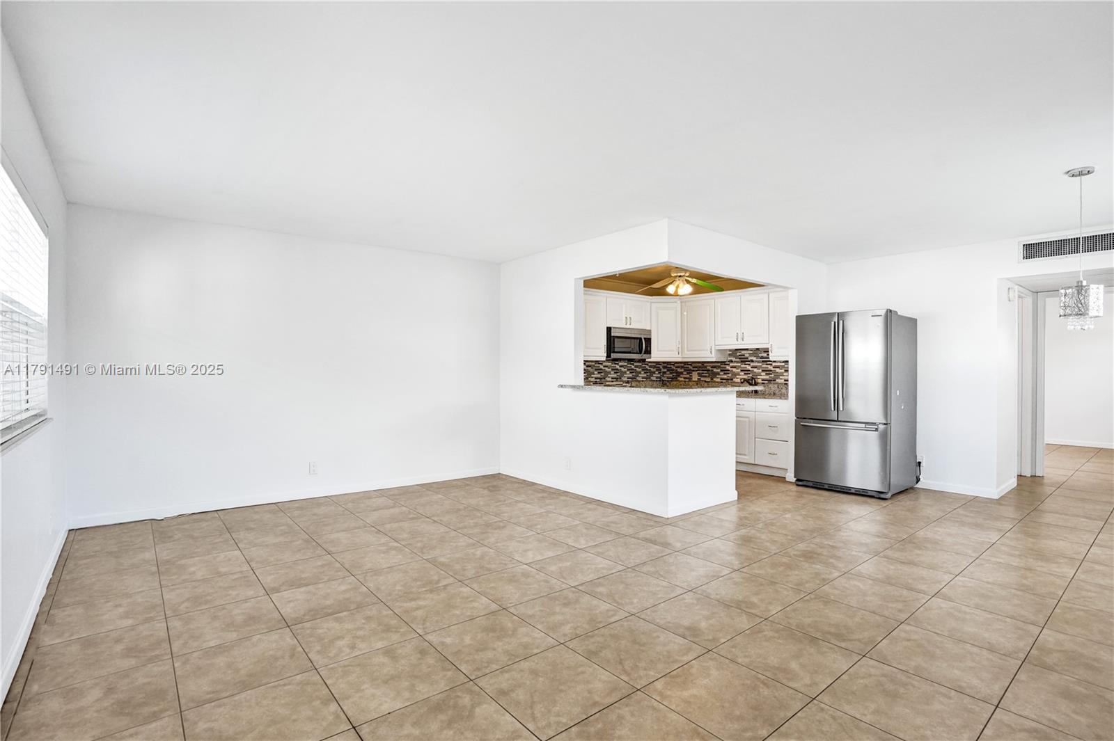 KINGS POINT MONACO CONDOS - Residential