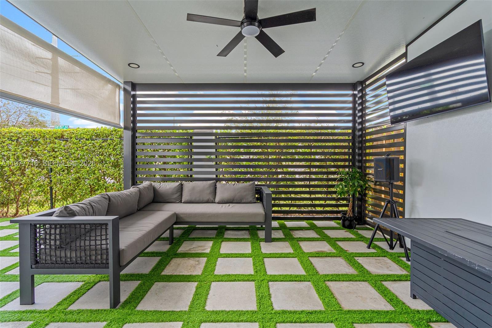 CENTURY GARDENS SOUTH - Residential