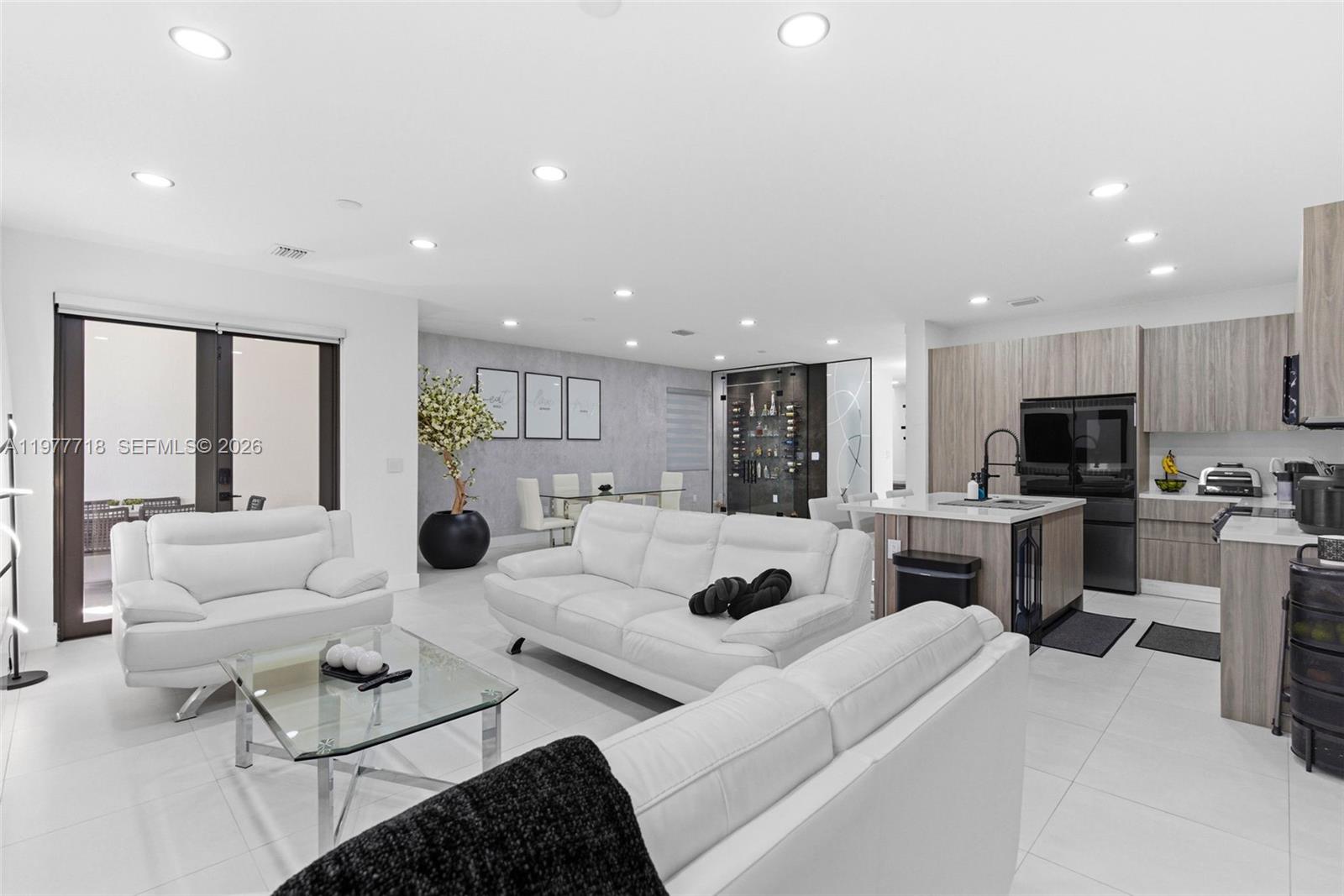 CENTURY GARDENS SOUTH - Residential