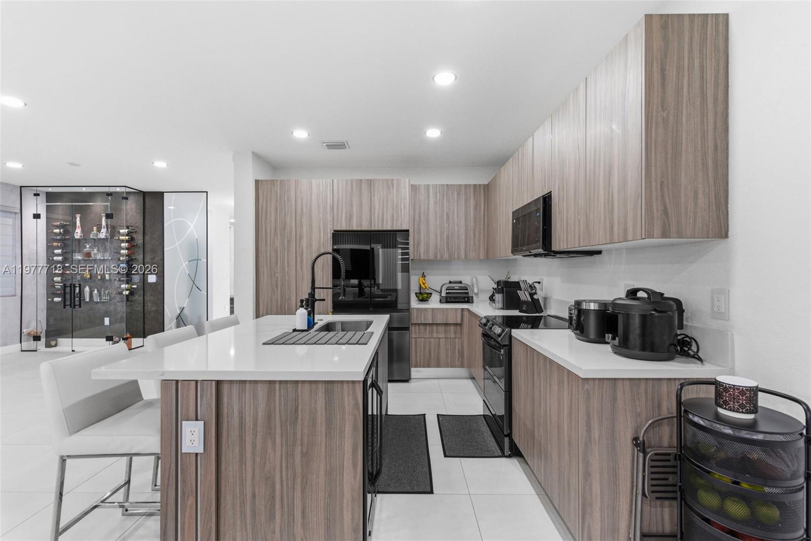 CENTURY GARDENS SOUTH - Residential