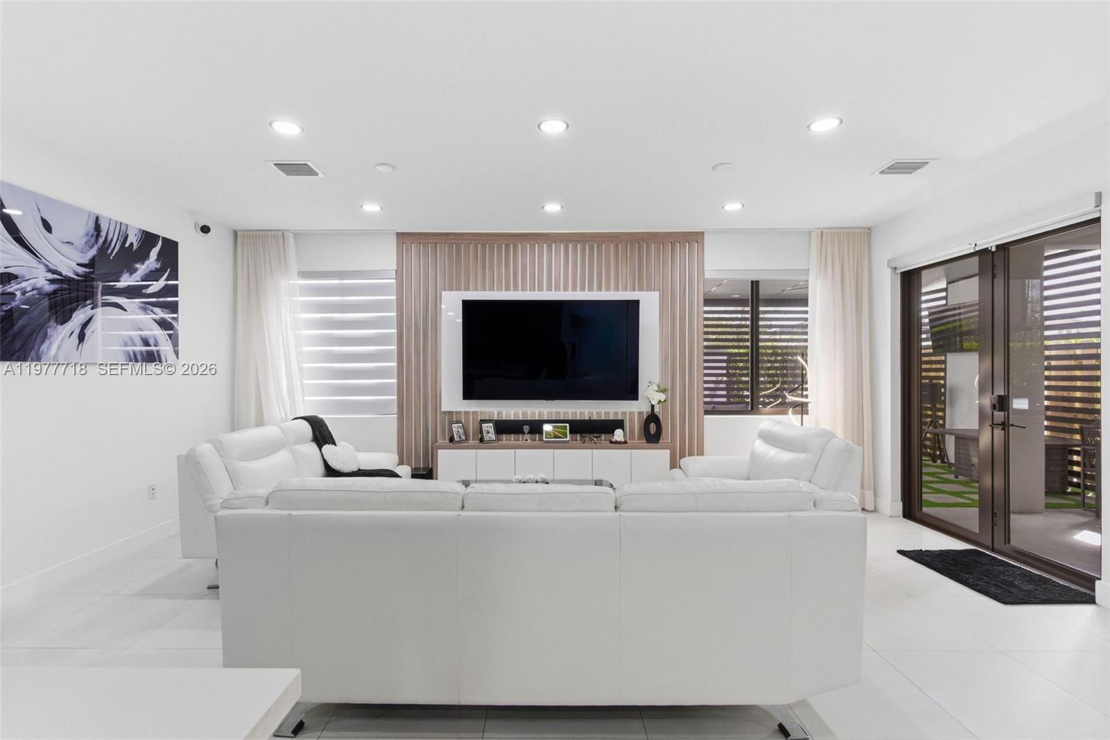 CENTURY GARDENS SOUTH - Residential