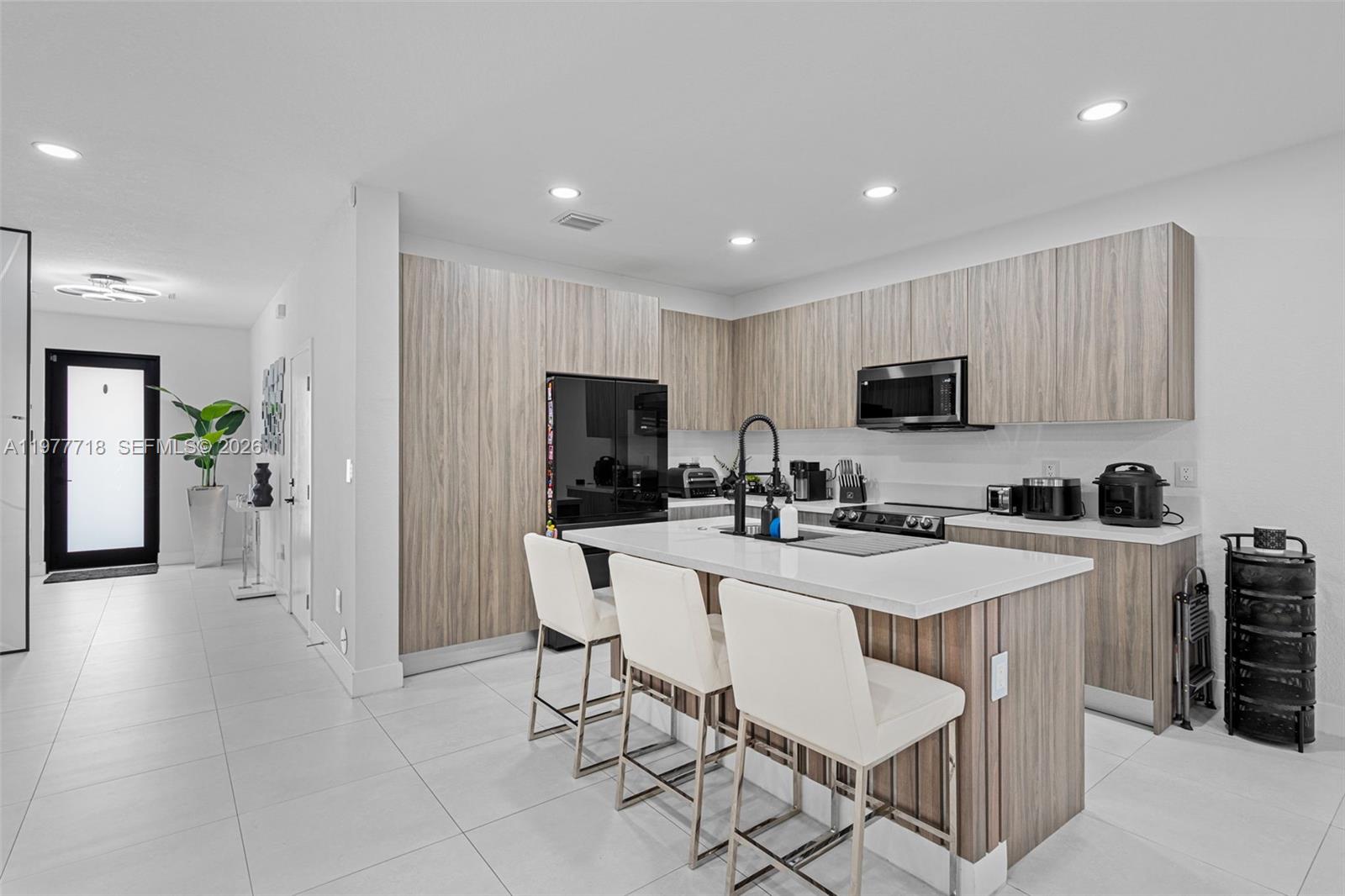 CENTURY GARDENS SOUTH - Residential