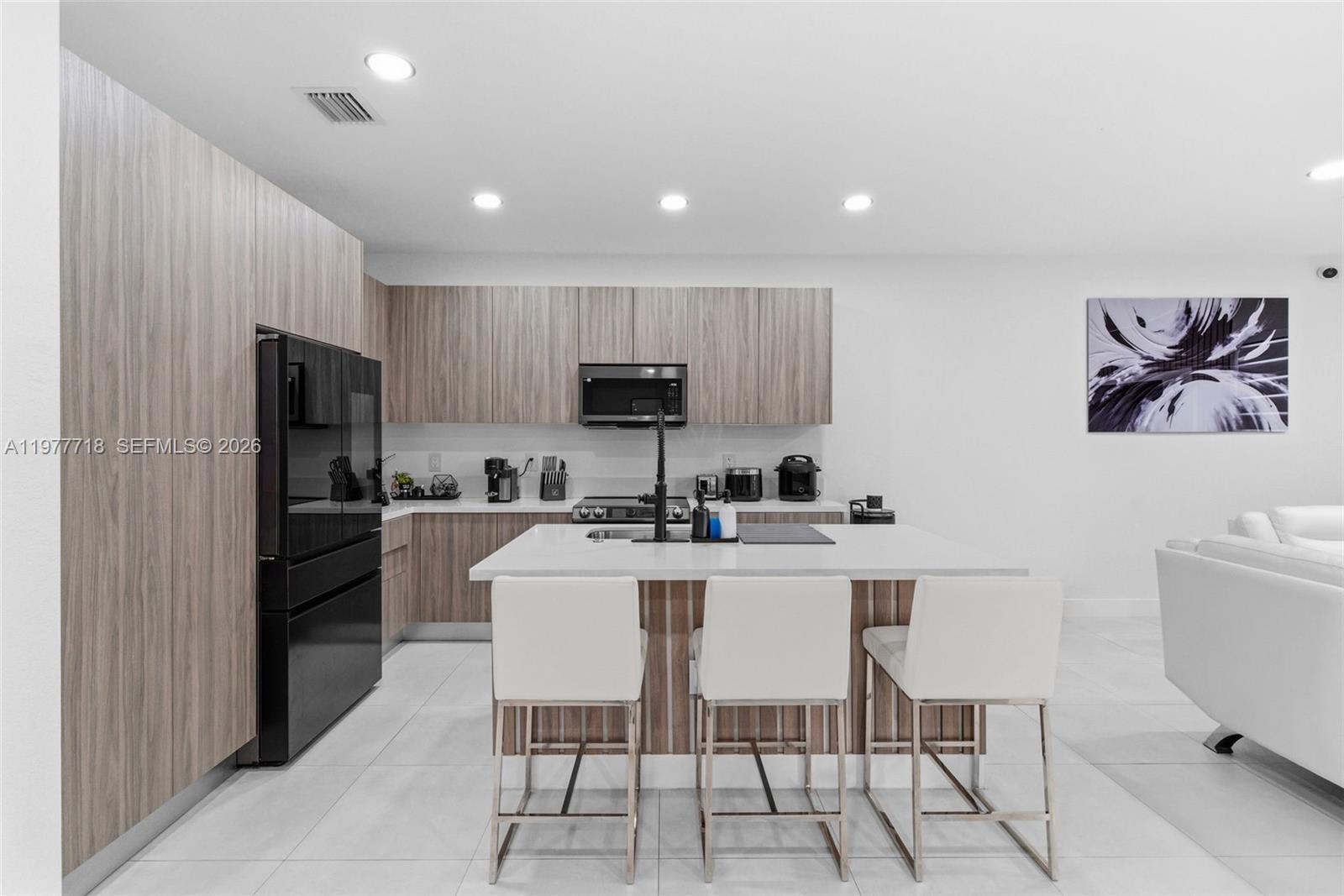 CENTURY GARDENS SOUTH - Residential