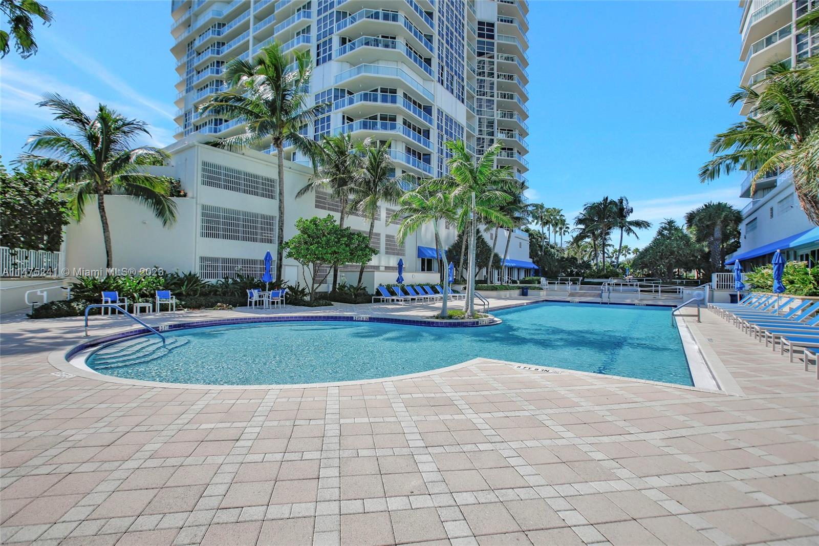RENAISSANCE ON THE OCEAN - Residential Lease