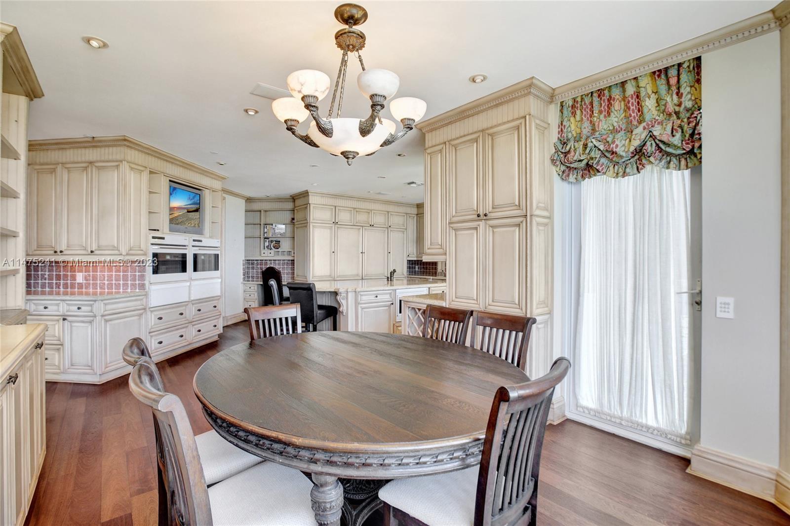 RENAISSANCE ON THE OCEAN - Residential Lease