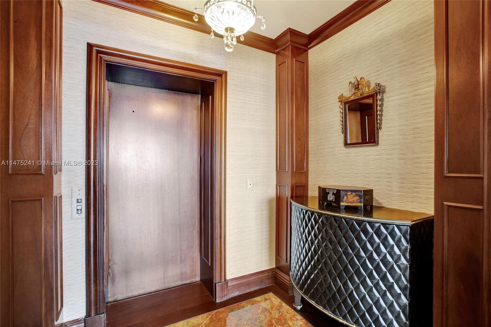 6051 N Ocean Dr PH5, Hollywood, FL, 33019/$35,000 2 6051 N Ocean Dr PH5