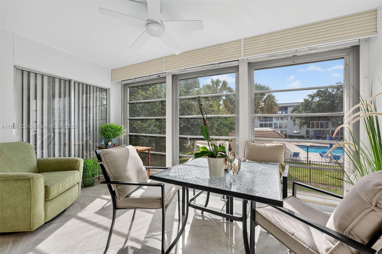 ARUBA VILLAGE E CONDO - Residential