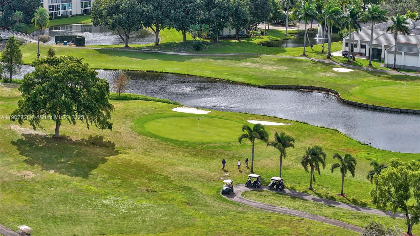 ARUBA VILLAGE E CONDO - Residential