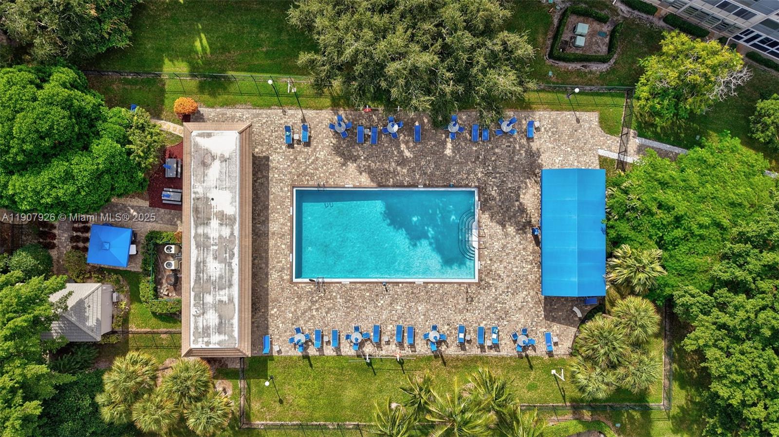 ARUBA VILLAGE E CONDO - Residential