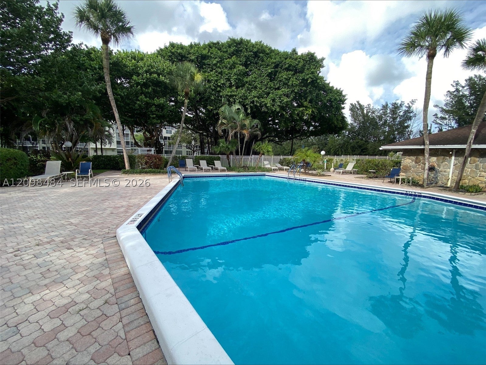 2650 S Course Dr 110, Pompano Beach, FL, 33069/$265,900 1 2650 S Course Dr 110