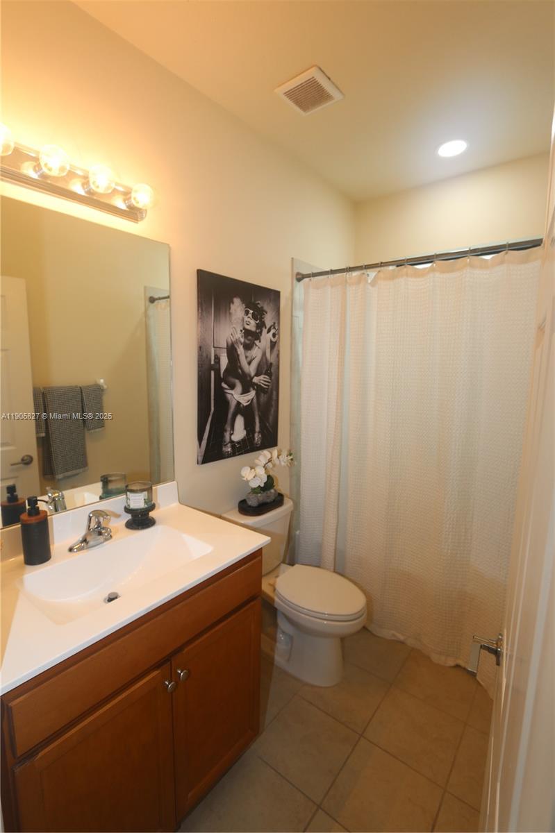 SILVER PALM SOUTHWEST - Residential Lease