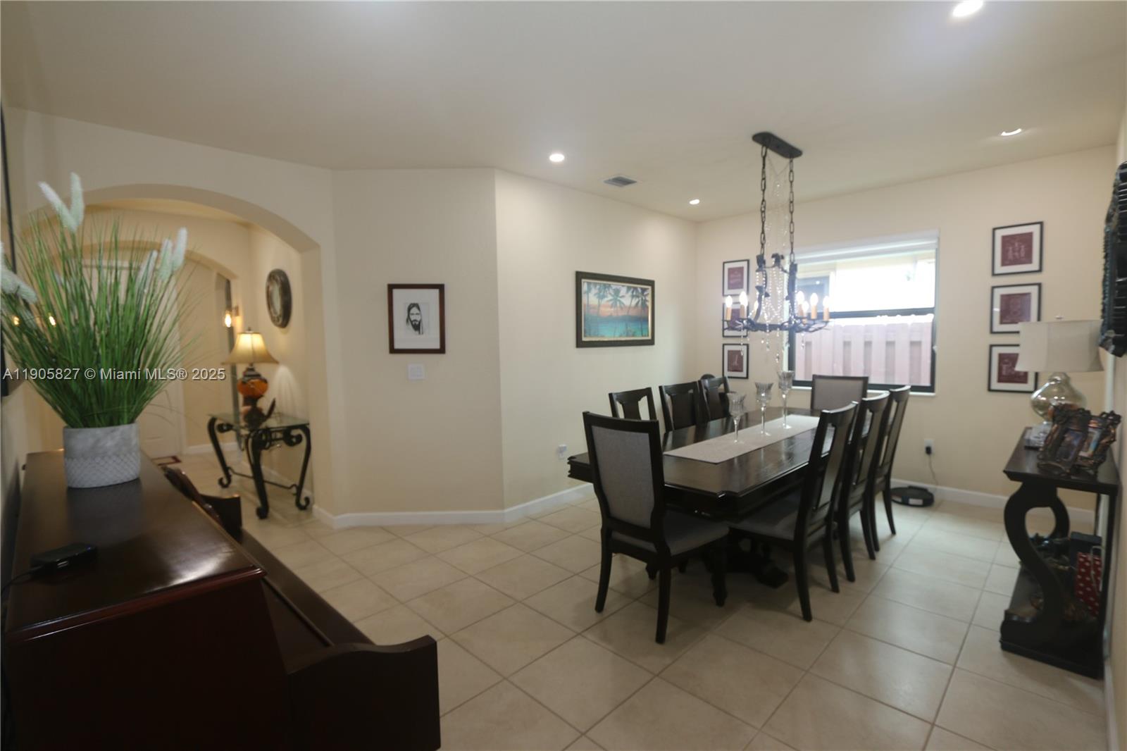 SILVER PALM SOUTHWEST - Residential Lease