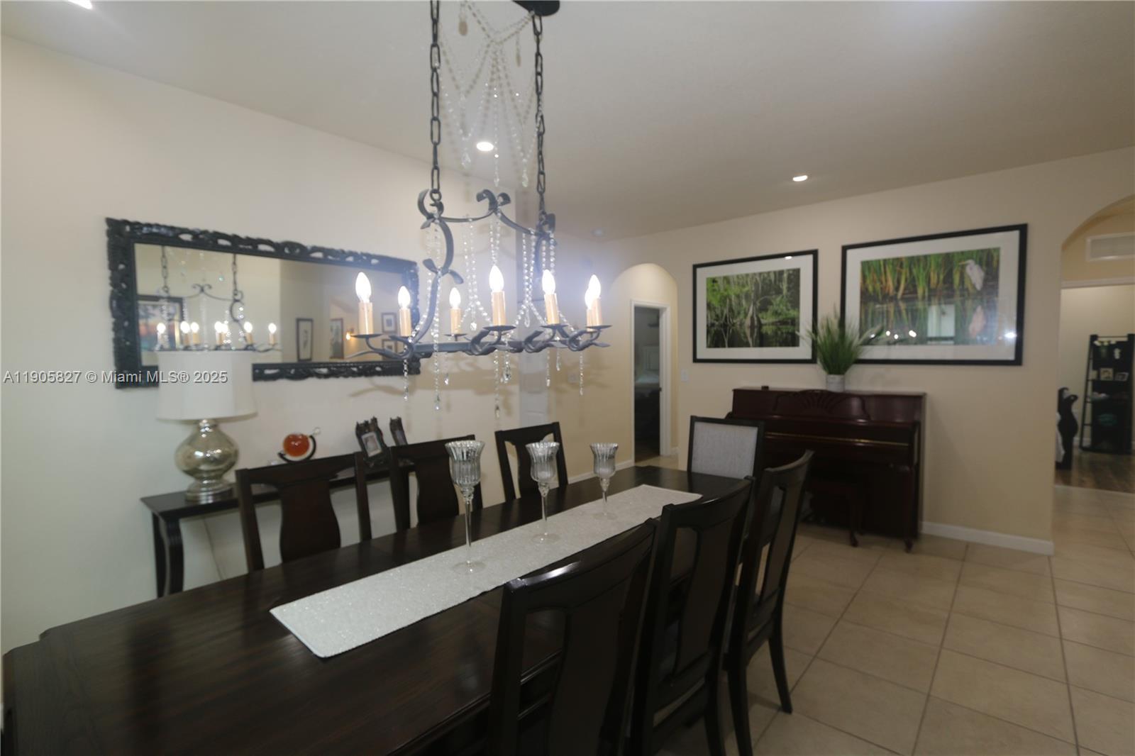 SILVER PALM SOUTHWEST - Residential Lease